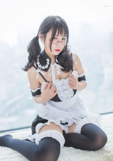 国产丝袜人妖a∨一区二区_剧情片高清免费观看