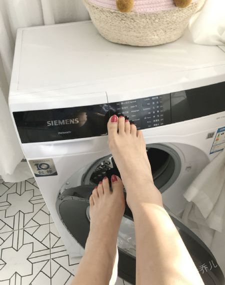 男人边吃奶边挵进去呻吟微博_HD完整版观看