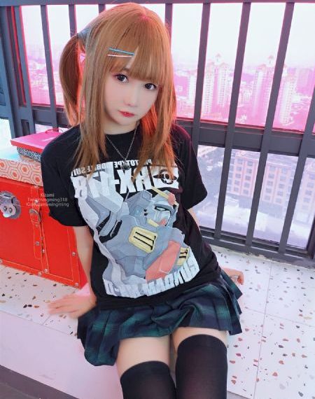女子互摸jiji秘隐私视频了_BD韩语电影免费在线