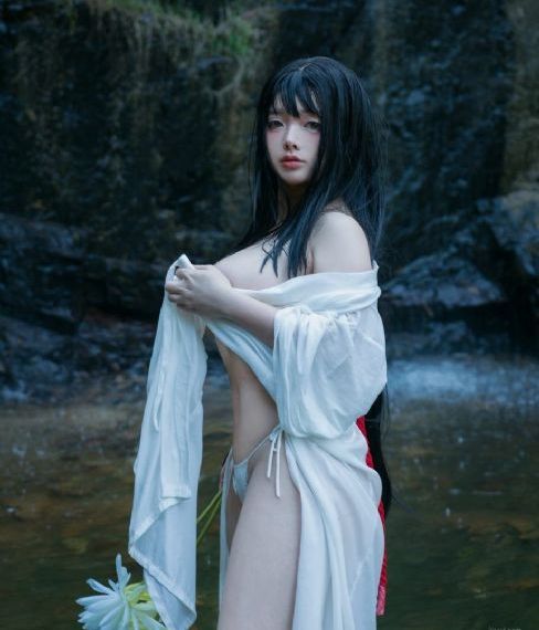 女人裸体pics_DVD免费在线观看
